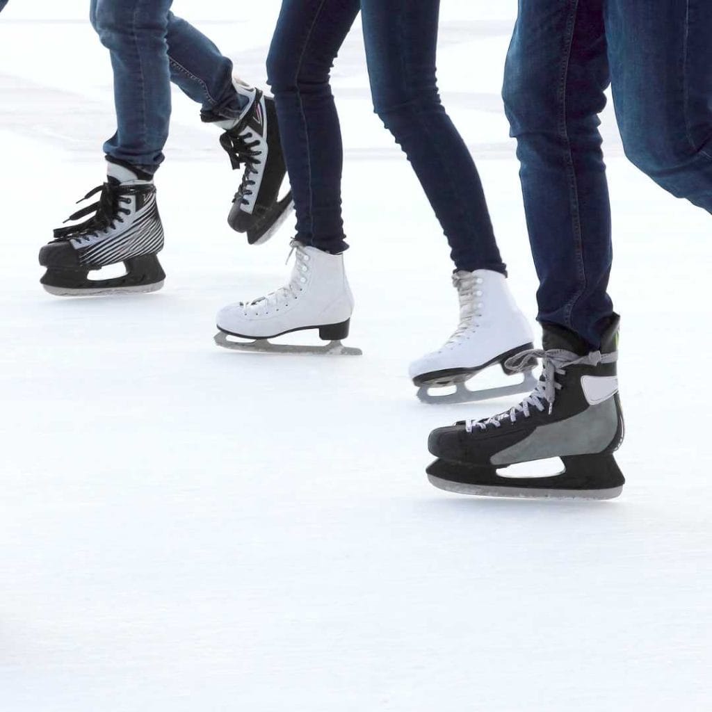 sepatu ice skating untuk figure skating dan ice hockey